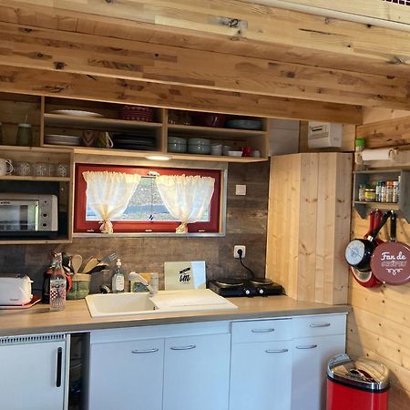 La P'Tite Maison Bois Du Herisson Menetrux-en-Joux Екстер'єр фото