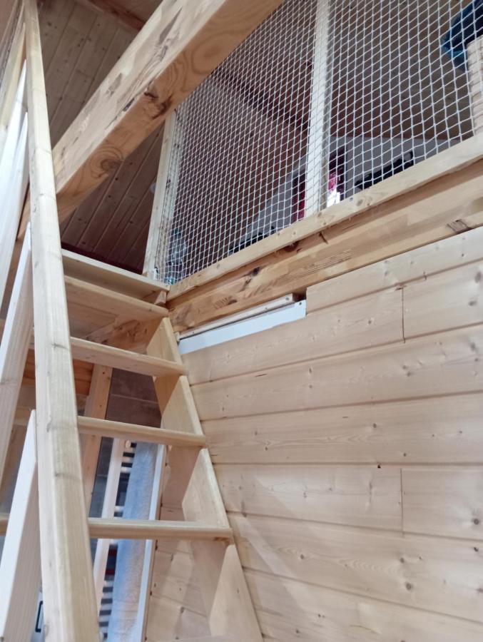 La P'Tite Maison Bois Du Herisson Menetrux-en-Joux Екстер'єр фото